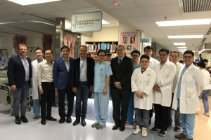 Dokter Lagast op werkbezoek in China